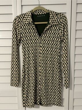 Abercrombie & Fitch Green and Cream Checkerboard Button-Front Long Sleeve Dress